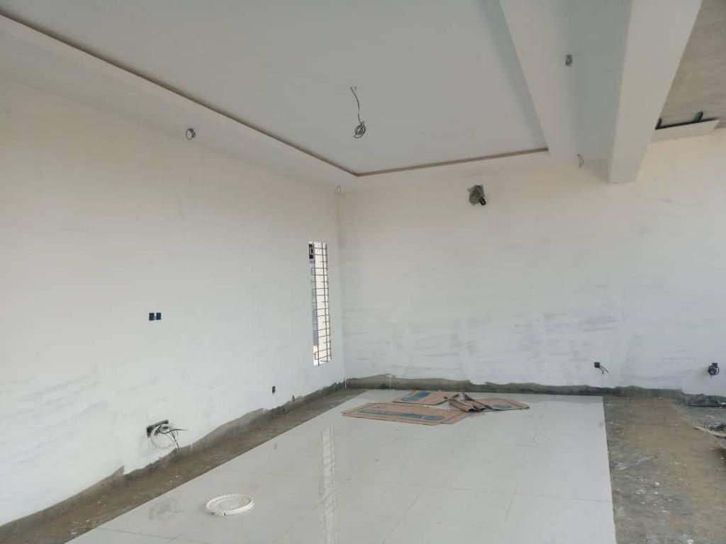 Travaux de Finition & Aménagement